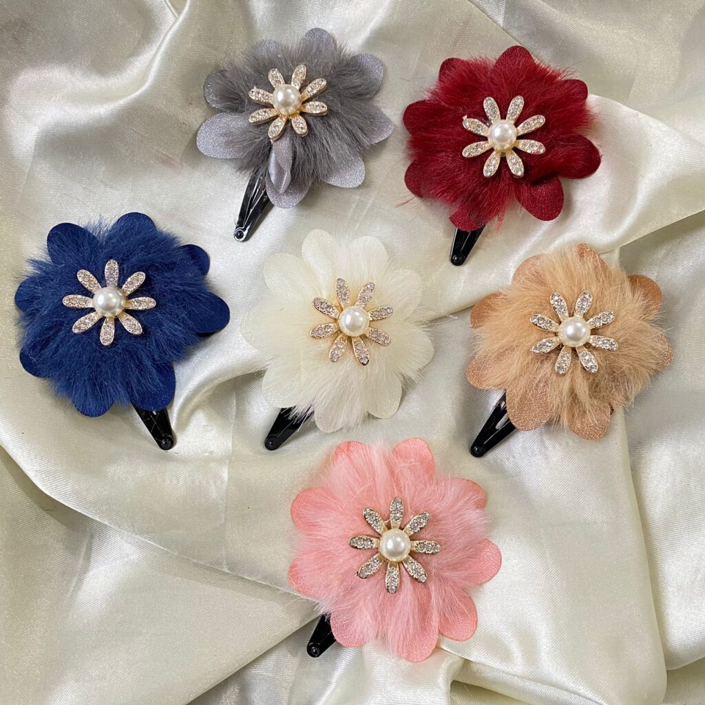 Flower Hairclips – Embelisha